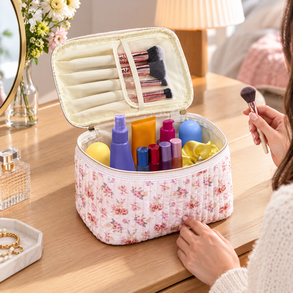 ModernNest Quilted Travel Makeup Case